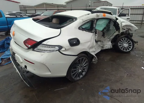 2017 Mercedes-Benz C 300 из США, поврежденный, VIN WDDWJ4JB8HF367273